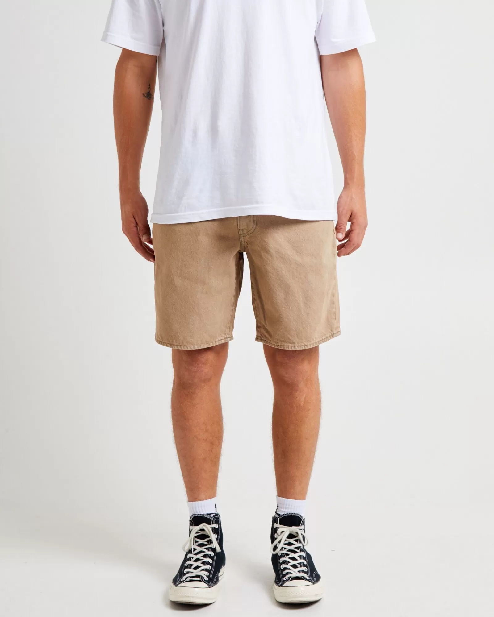 Shop LEVIS 468 Stay Loose Shorts Brownstone