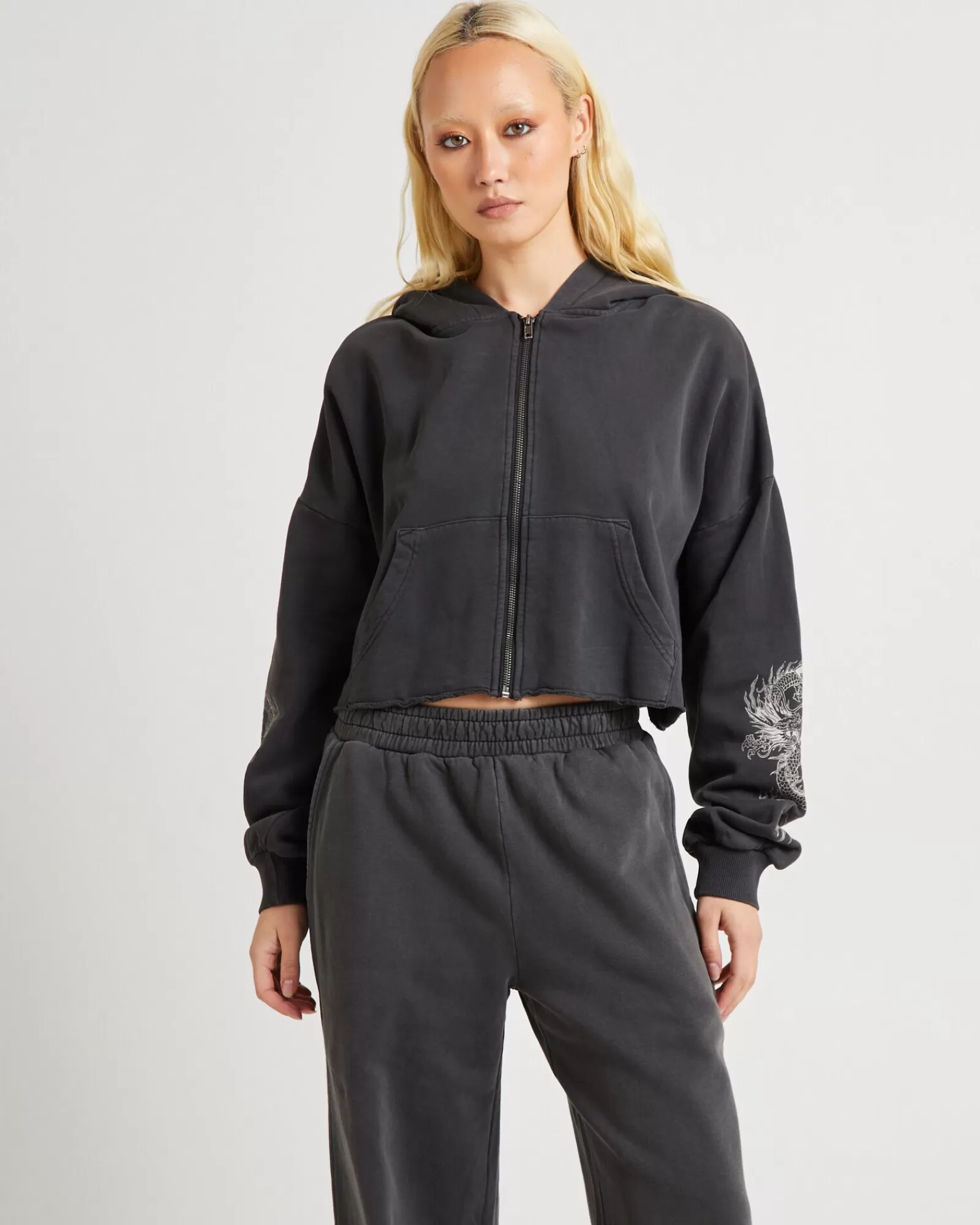 Best INSIGHT Akio Crop Hoodie