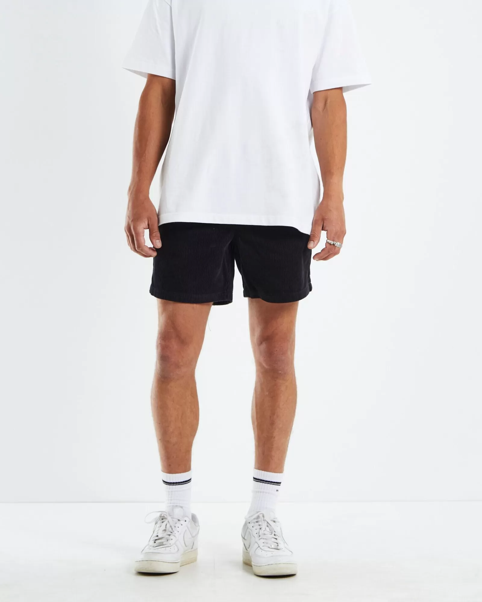 Online INSIGHT Bedford Cord Shorts Black