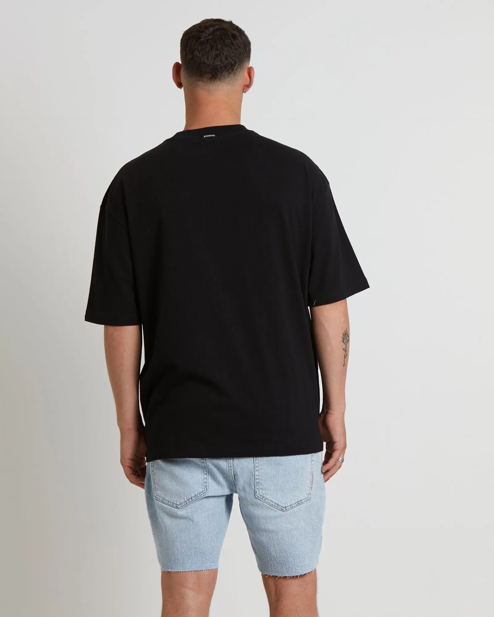 Cheap STANDARD JEAN CO Choked Short Sleeve T-Shirt In Black