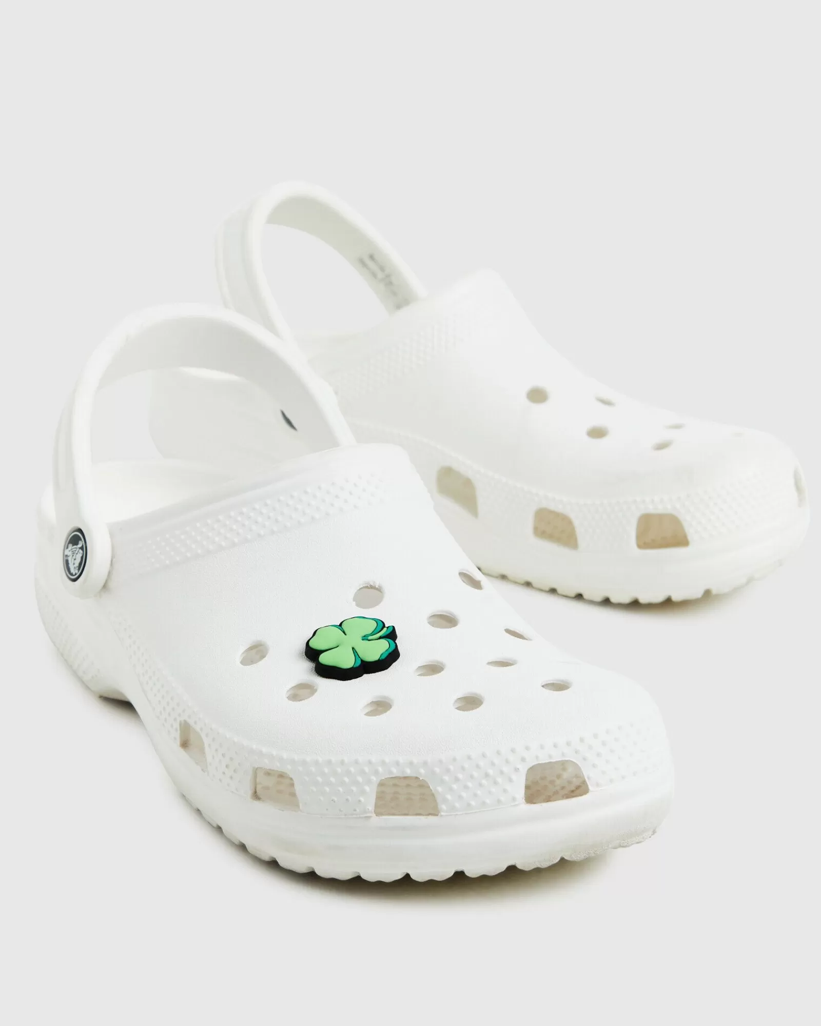 Store CROCS Clover Jibbitz