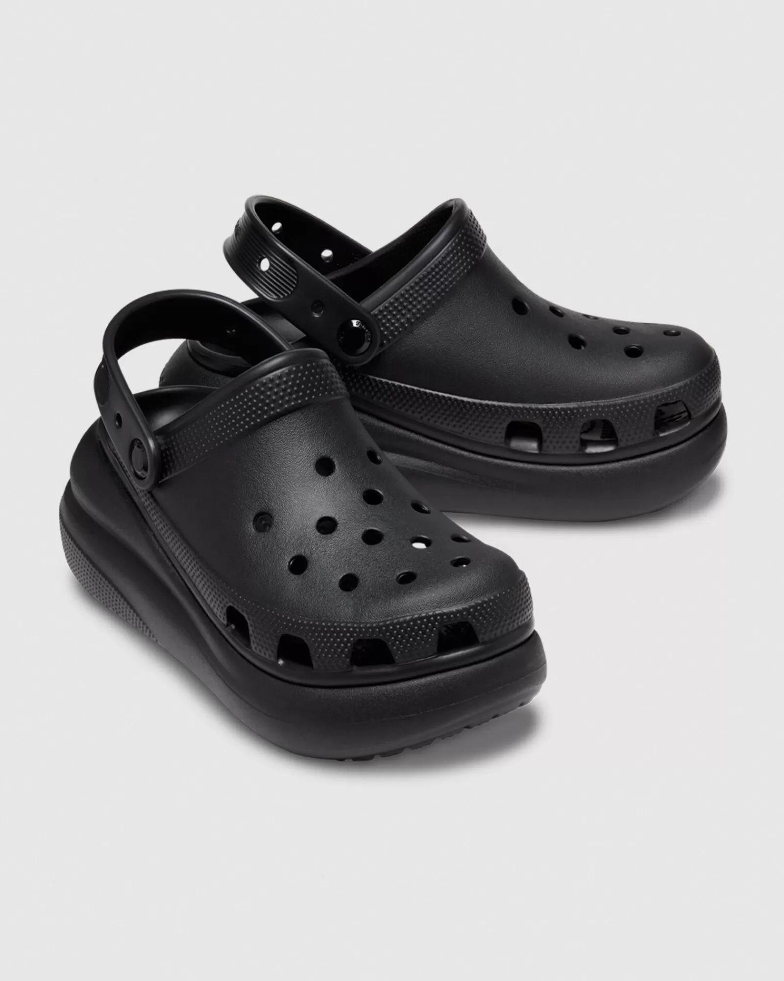 Store CROCS Crush Clogs In Black