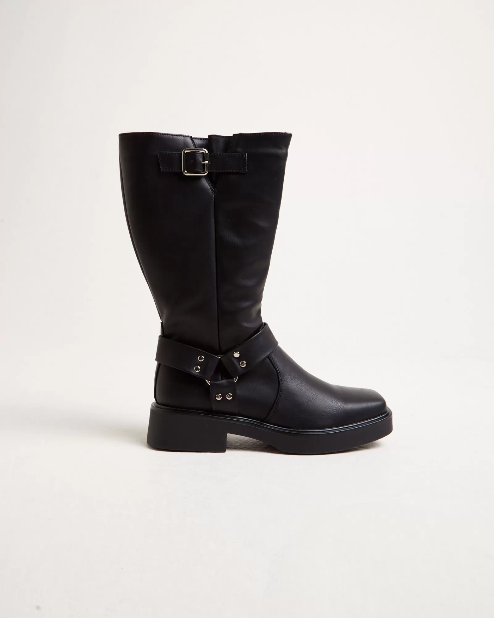 Discount THERAPY Edge Bot Boots In Black