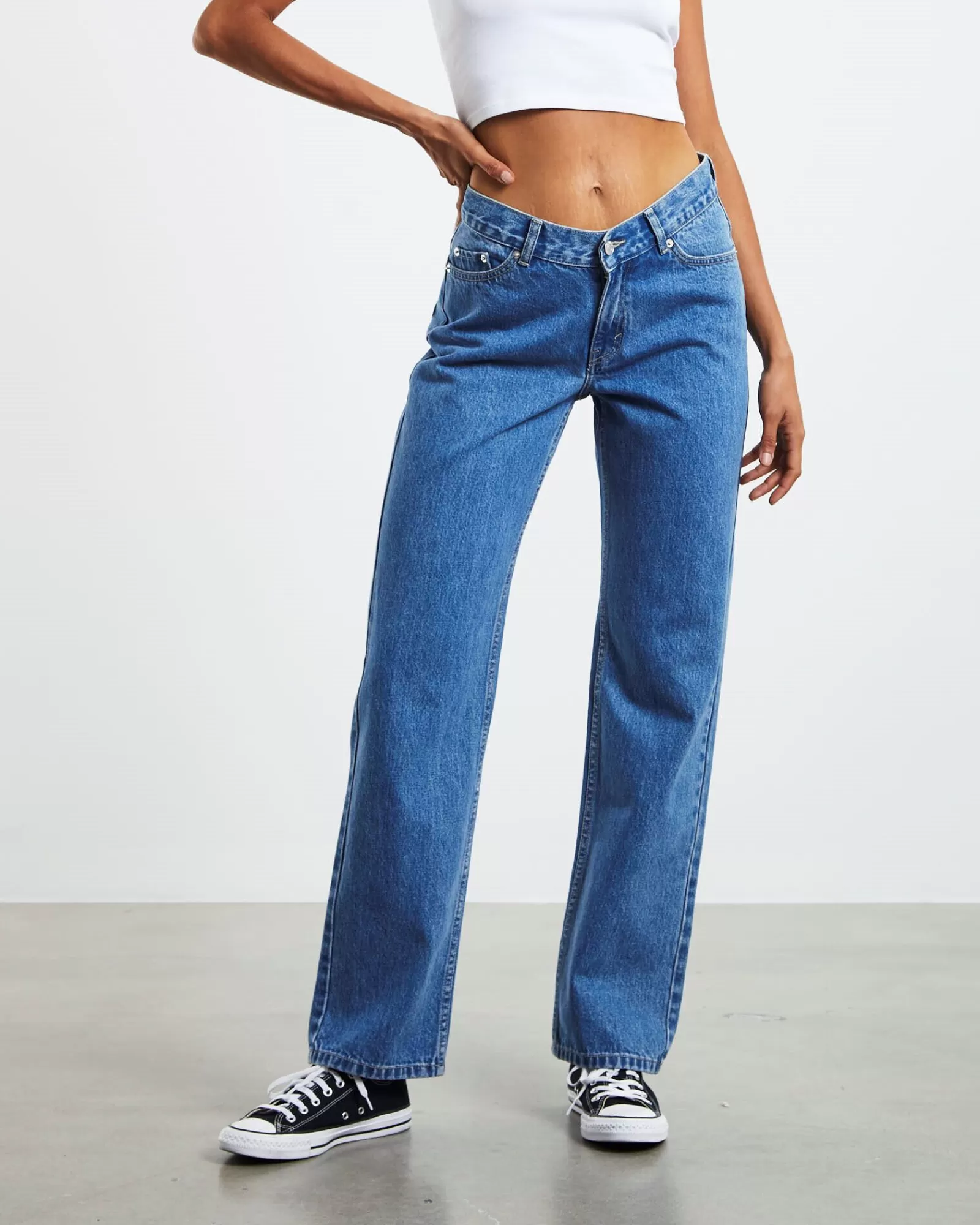 Outlet NEON HART Emmy Low Rise V-Waist Straight Jeans Bright Blue