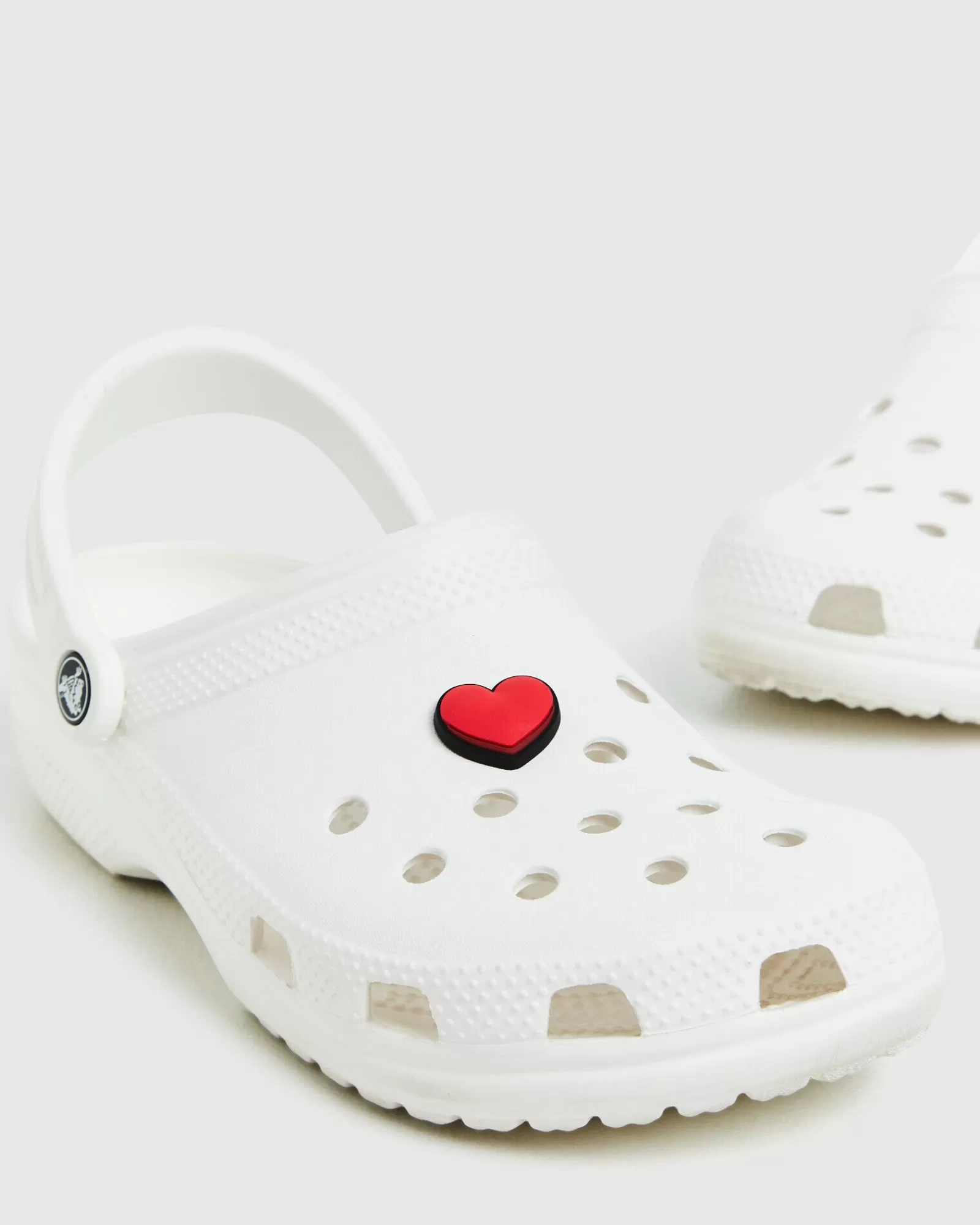 New CROCS Heart Jibbitz