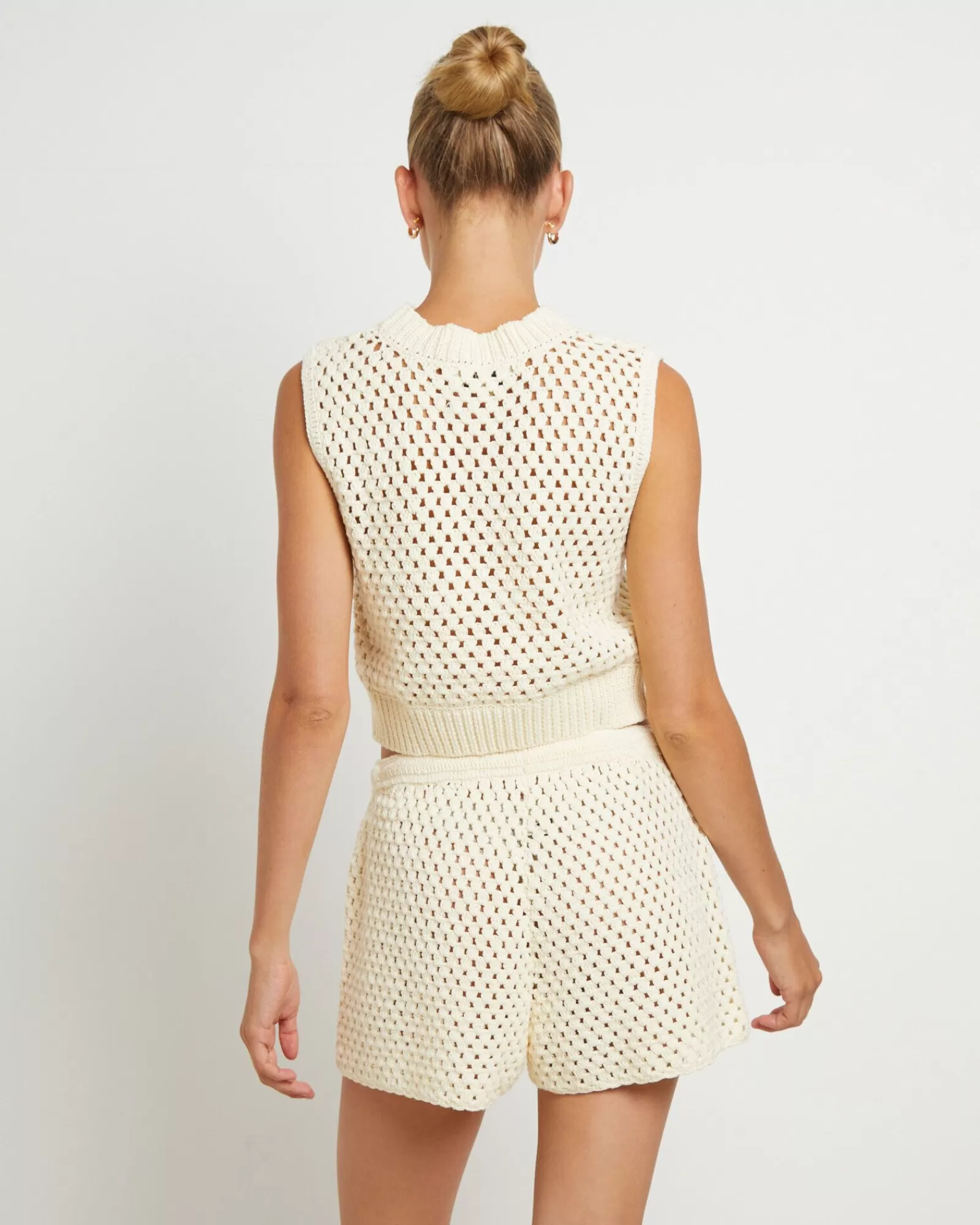 Hot FLEUR BY BLANCA STUDIO Isla Crochet Shorts In Cream