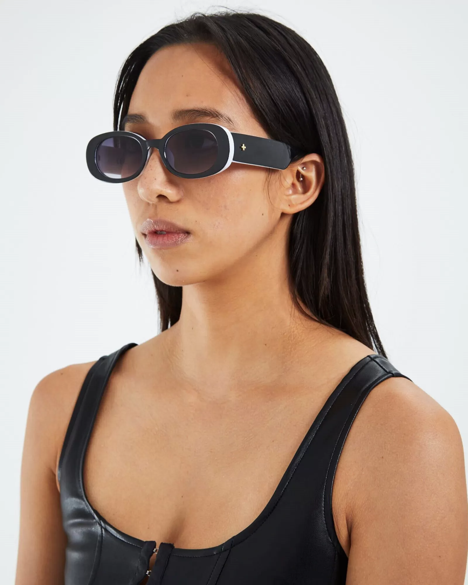 Fashion PETA AND JAIN Jones Sunglasses Black/White