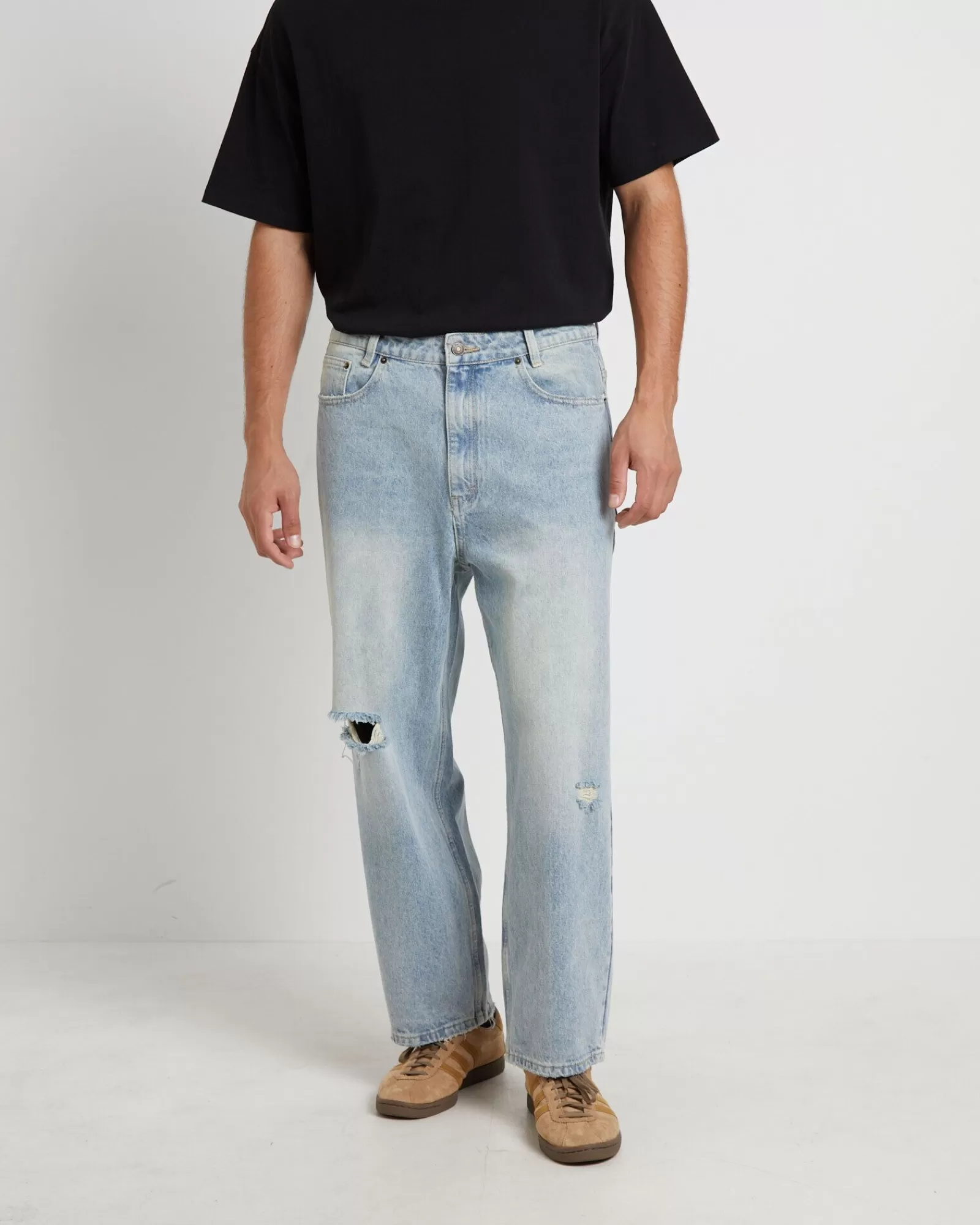 Online INSIGHT Knocker Wide Leg Jeans In Tinted Blue Trashed