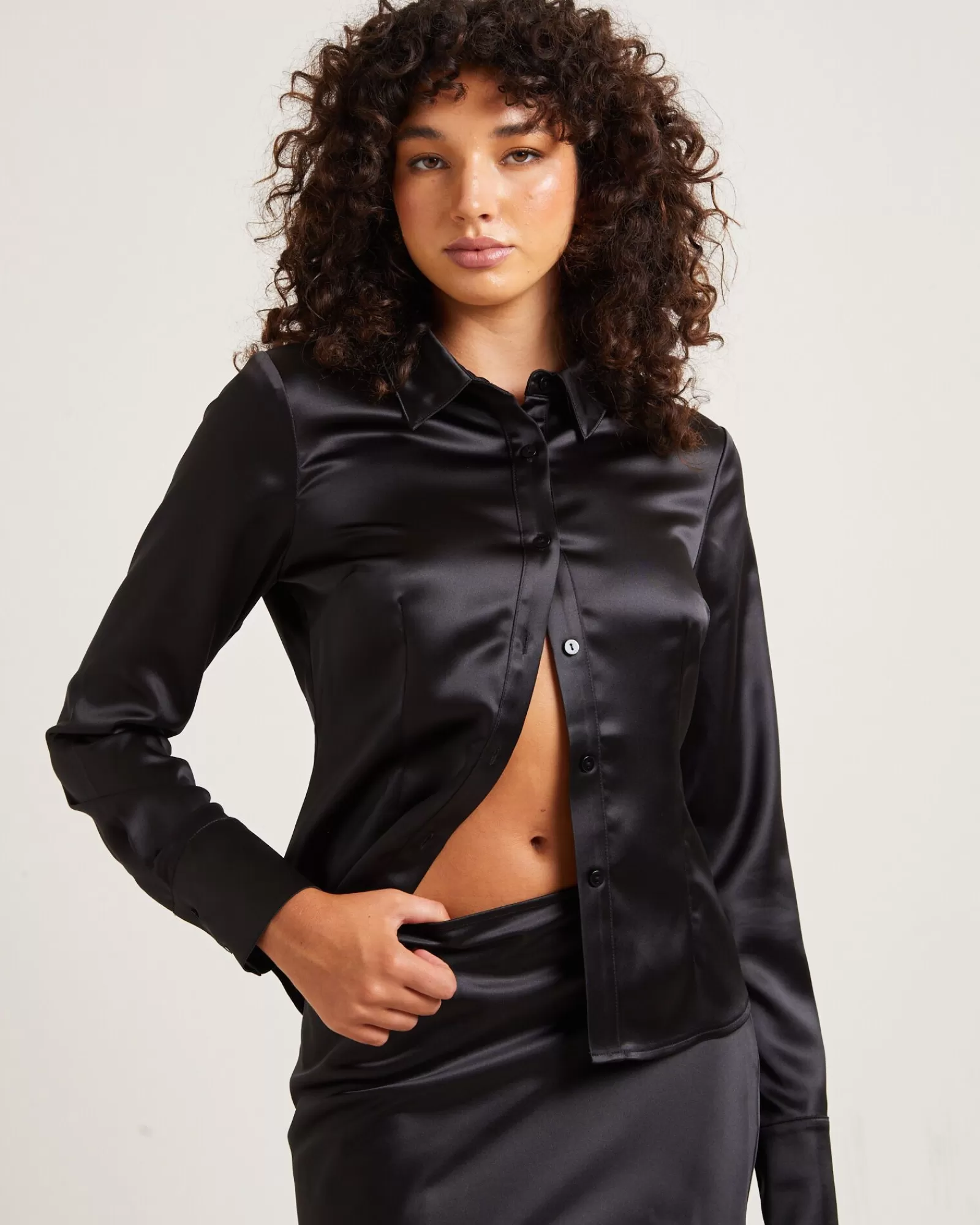 Sale ALICE IN THE EVE Lily Slimline Satin Long Sleeve Shirt