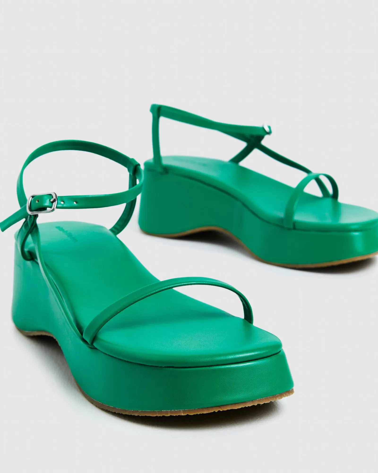 Discount ALICE IN THE EVE Lola Flatform Sandals Fern Green