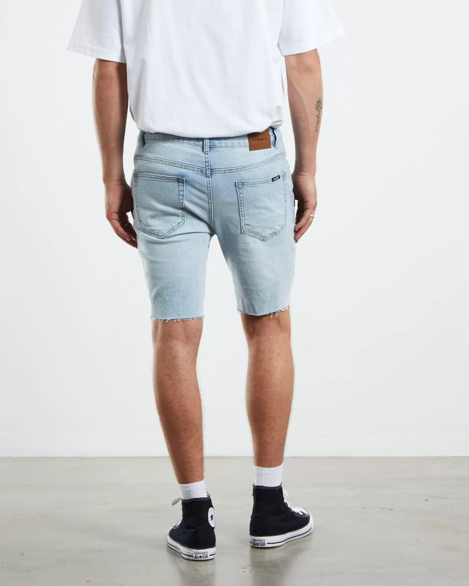 New INSIGHT Pistol Denim Shorts Break Blue