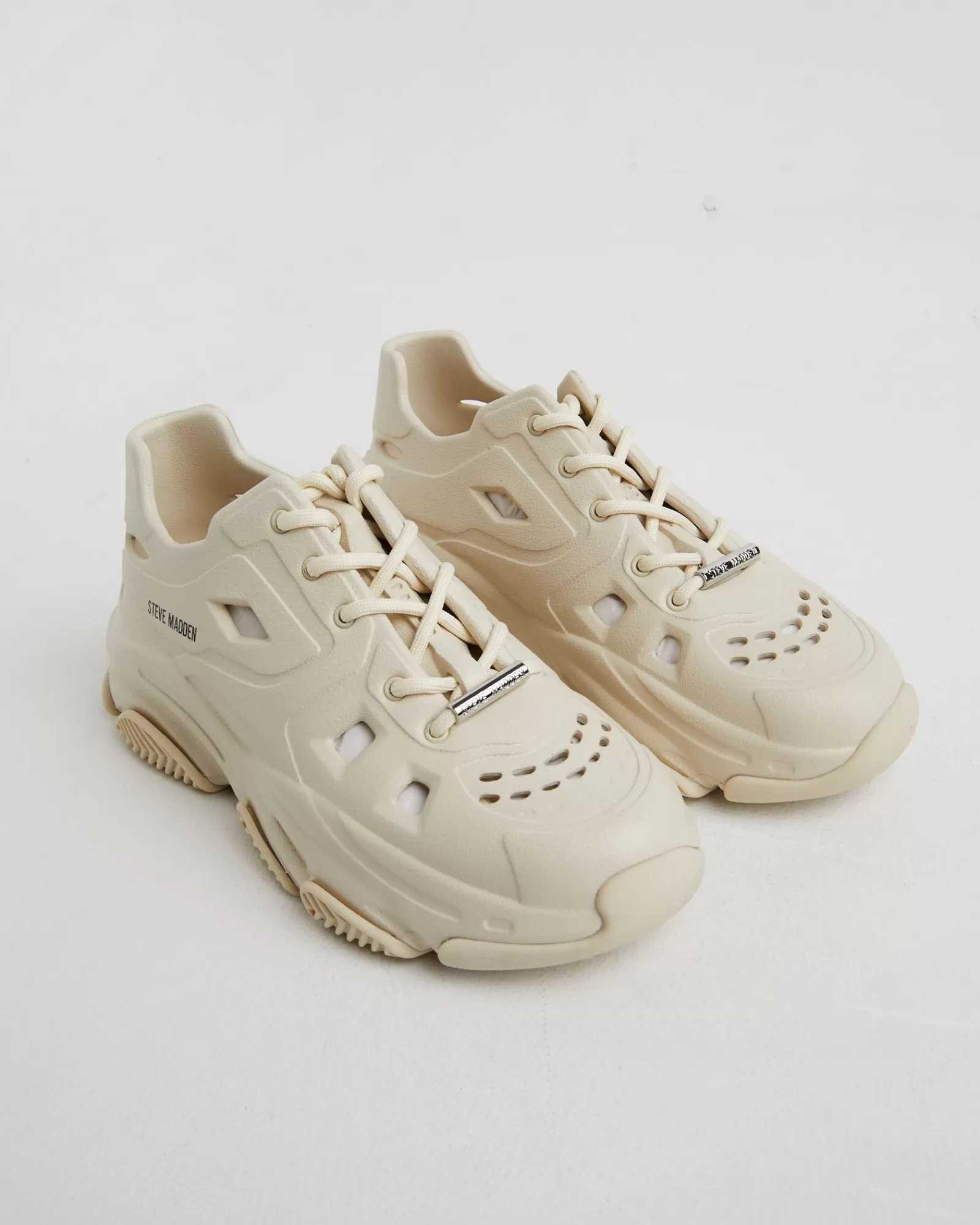 Flash Sale STEVE MADDEN Possessive Sneakers In Bone