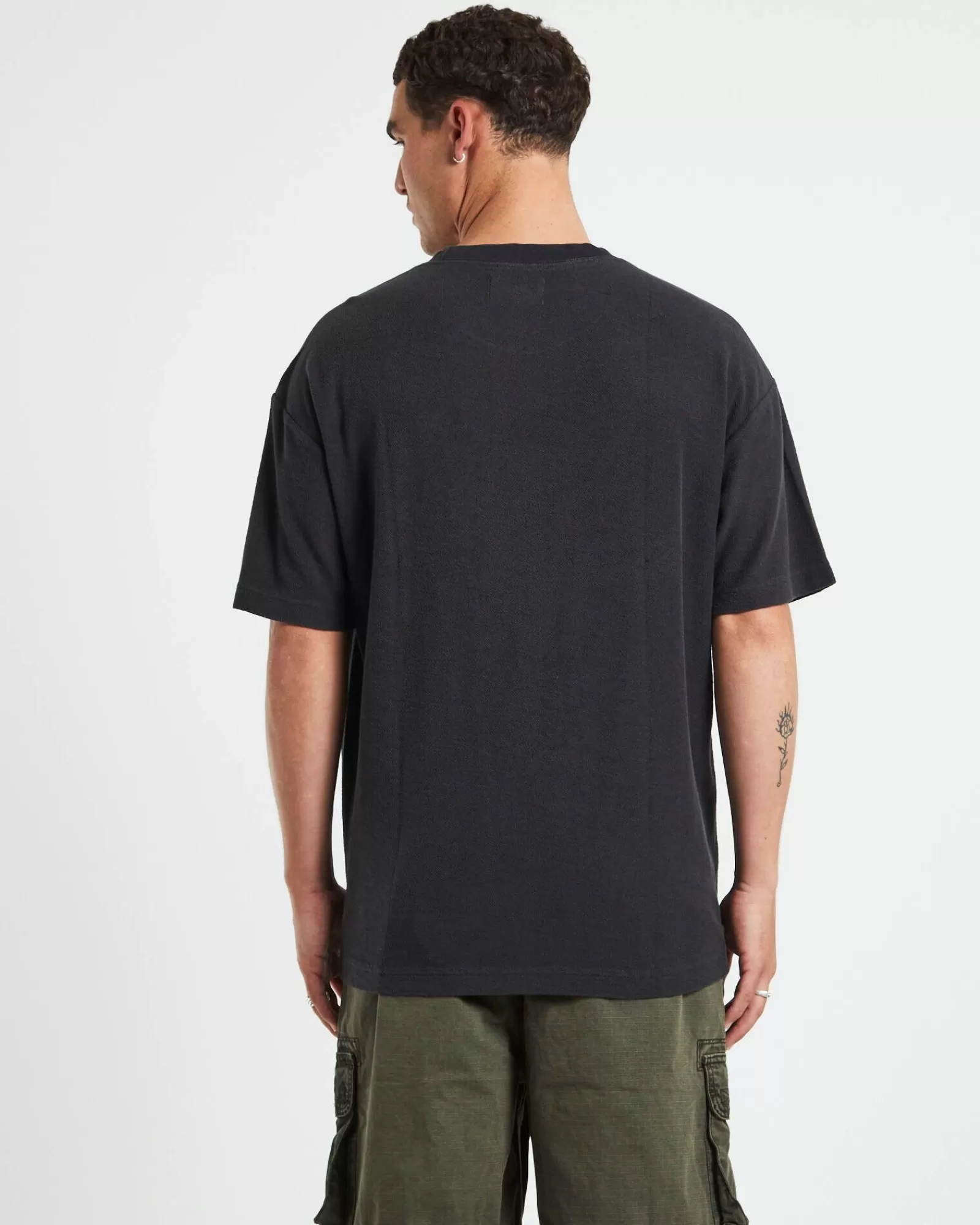 Sale ARVUST Ramona Linen Short Sleeve T-Shirt In Washed Black