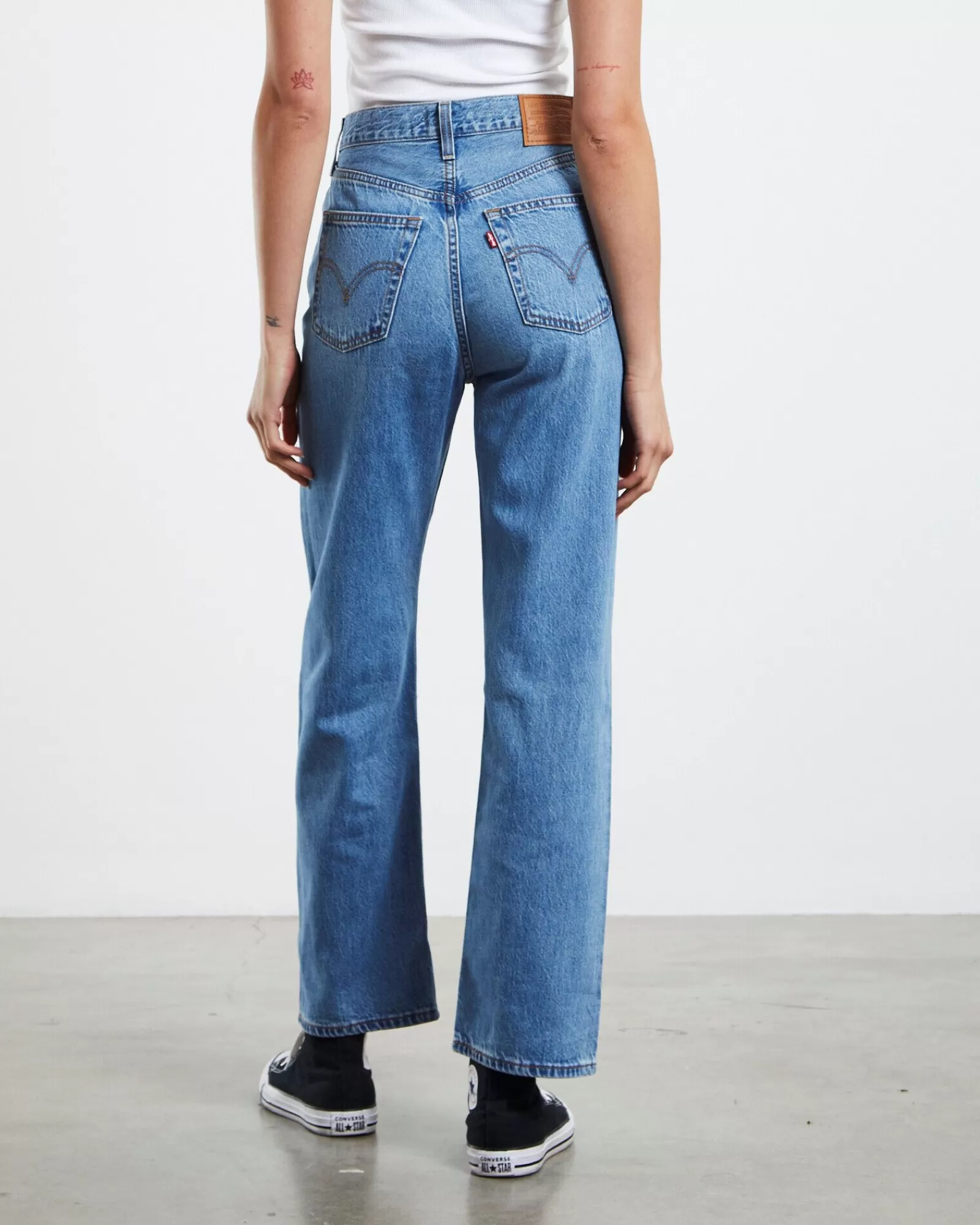 Flash Sale LEVIS Ribcage Straight Ankle Jeans In The Middle Light Indigo