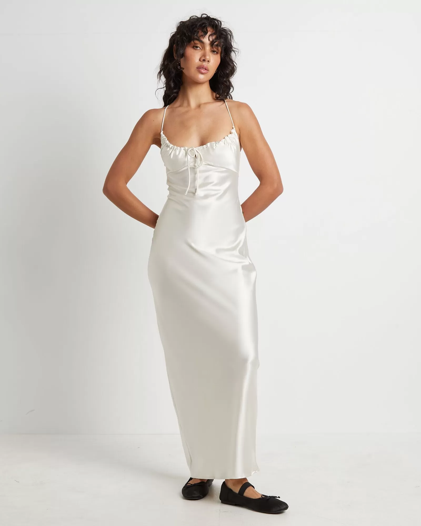 Discount ALICE IN THE EVE Ruby Romantic Slip Maxi Dress In Ivory