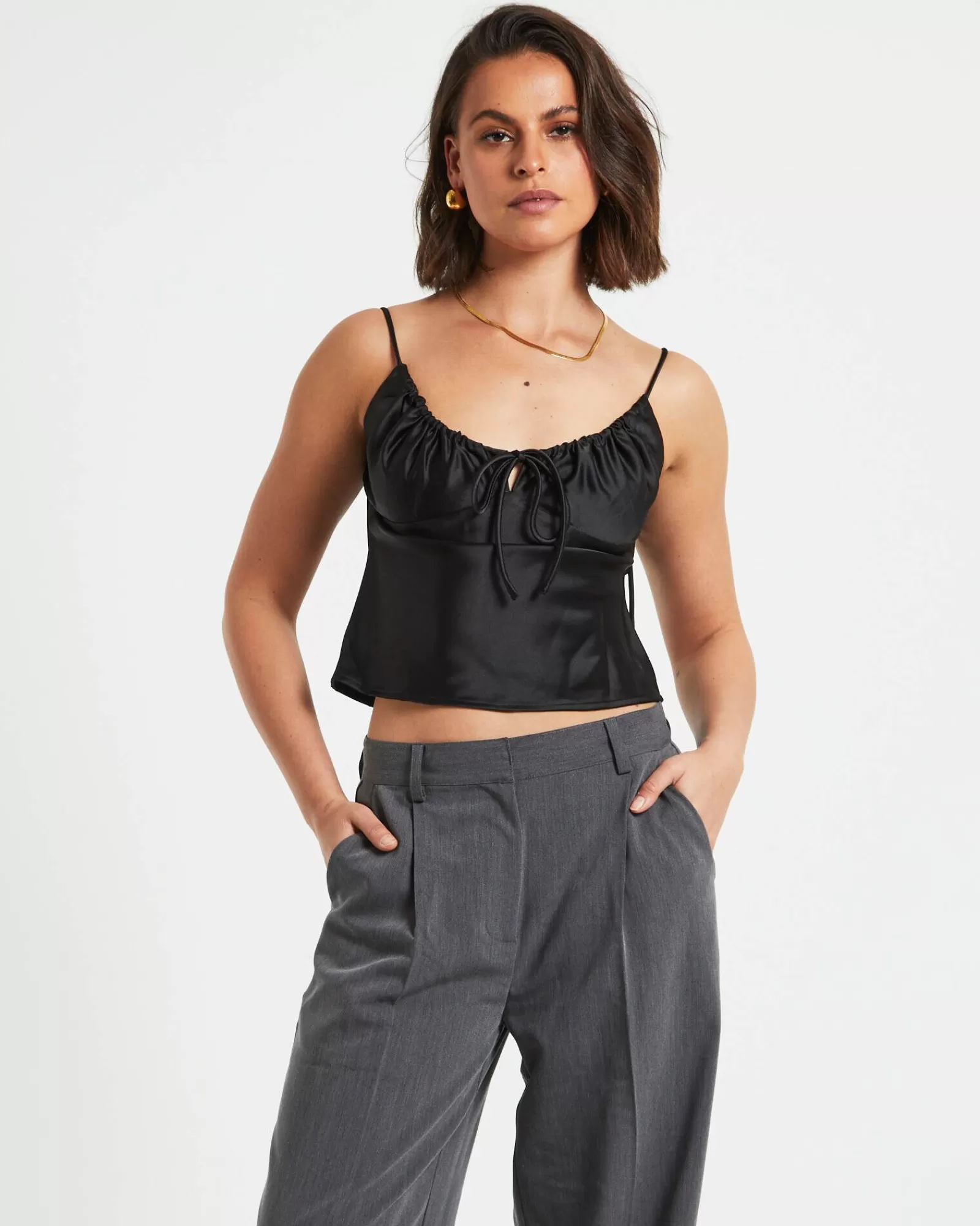 Store ALICE IN THE EVE Ruby Romantic Slip Top In Black