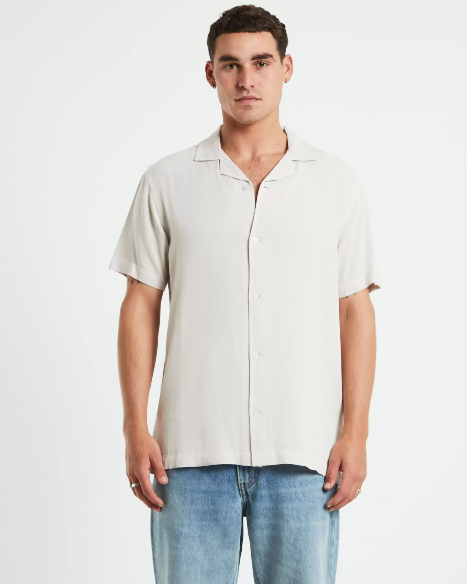 Sale INSIGHT The Reckoner Short Sleeve Shirt Stone